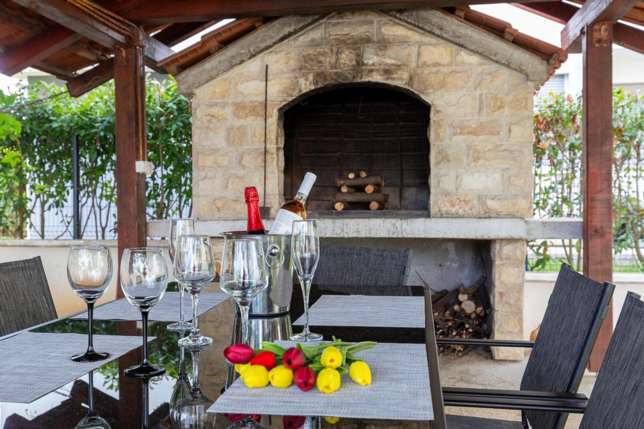 Villa Mirela Петркане Екстериор снимка
