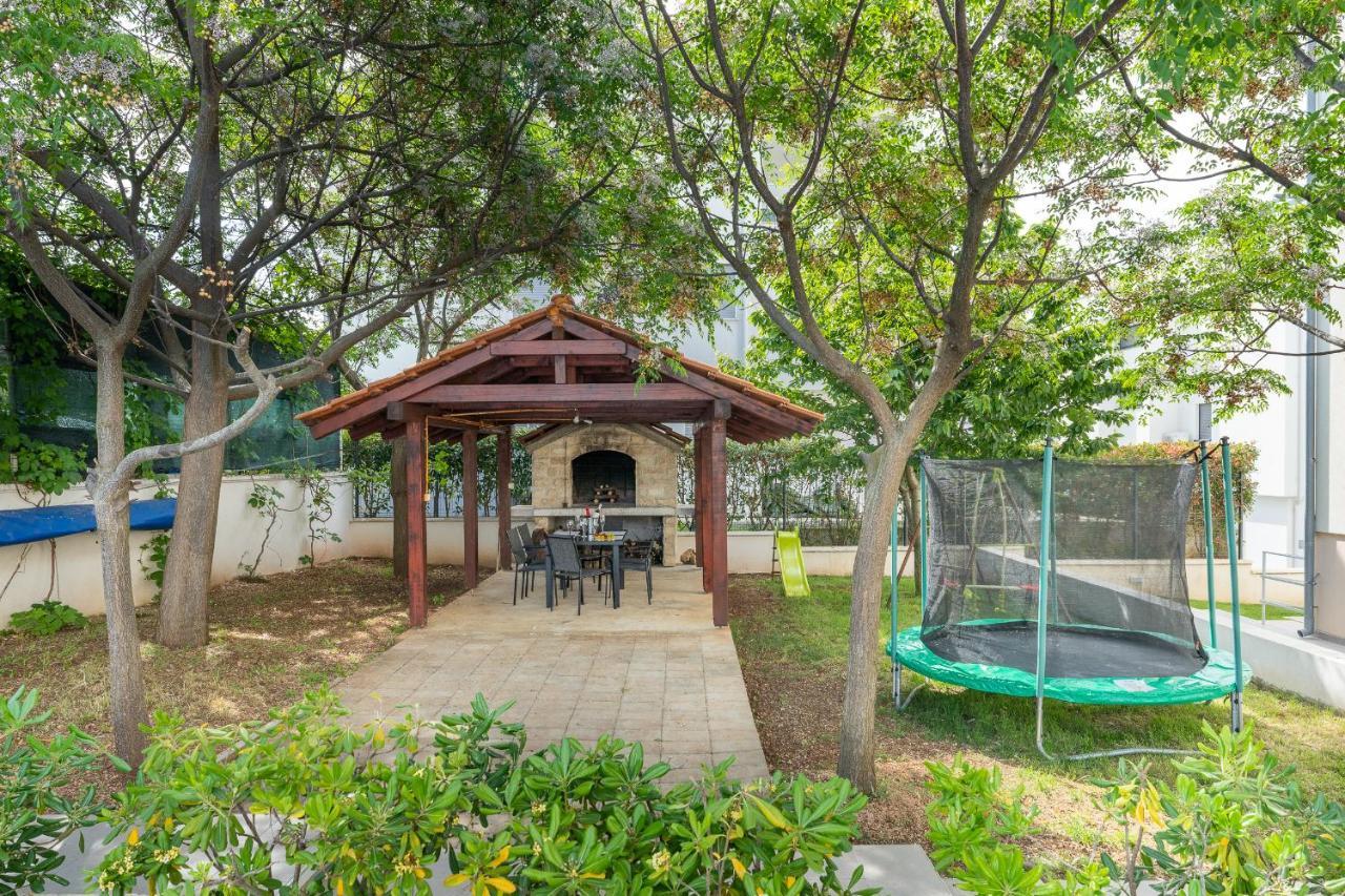 Villa Mirela Петркане Екстериор снимка