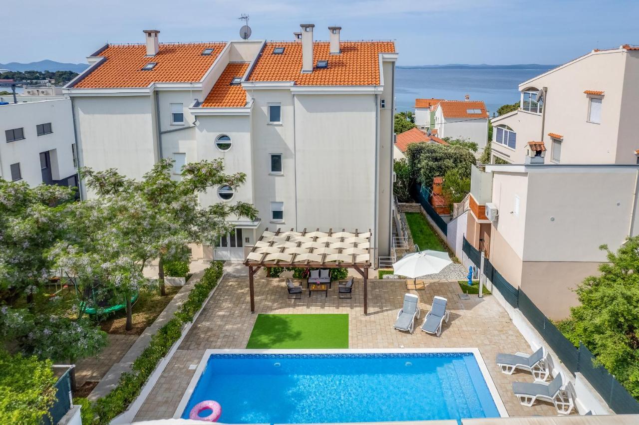 Villa Mirela Петркане Екстериор снимка