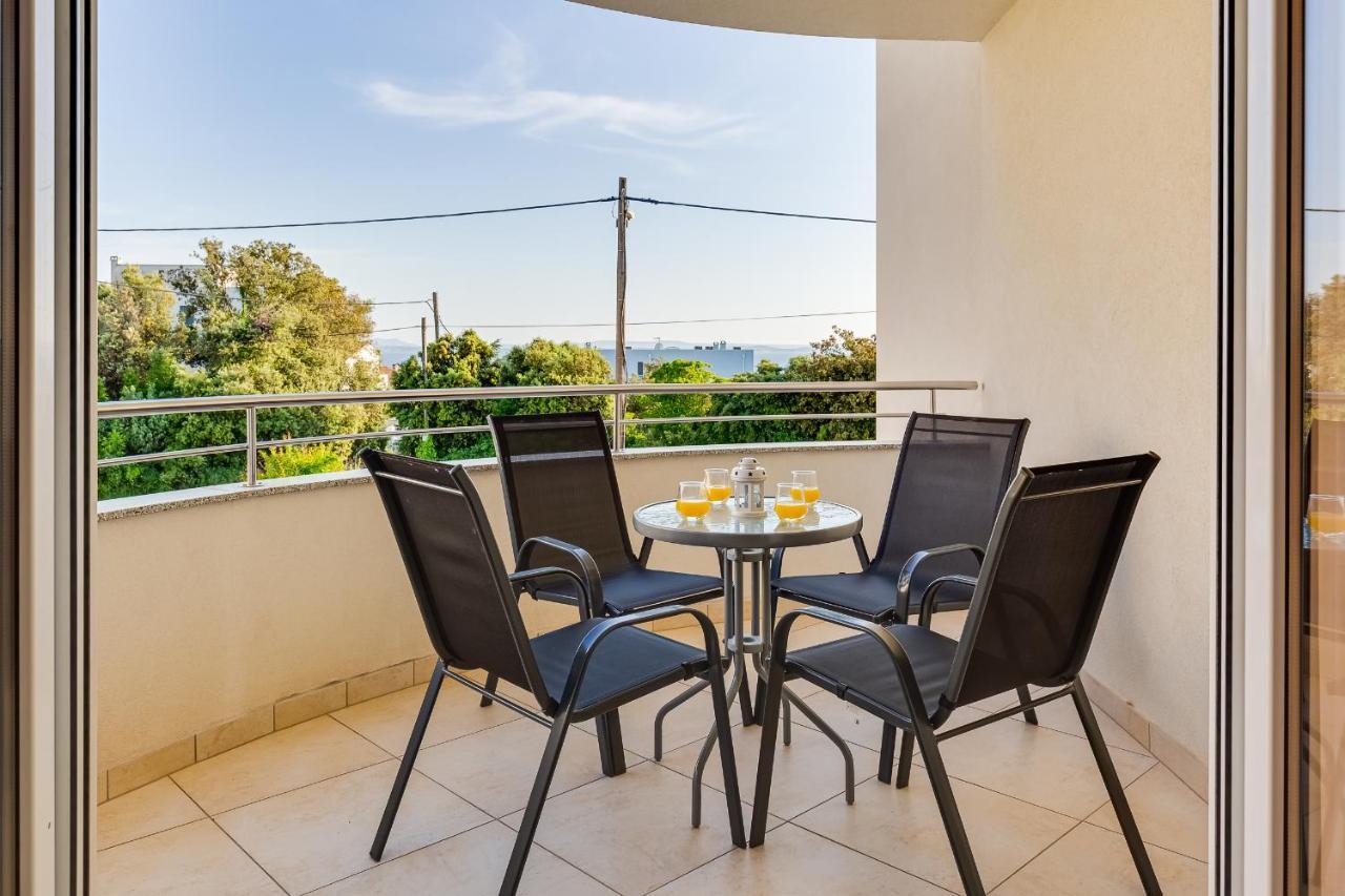 Villa Mirela Петркане Екстериор снимка