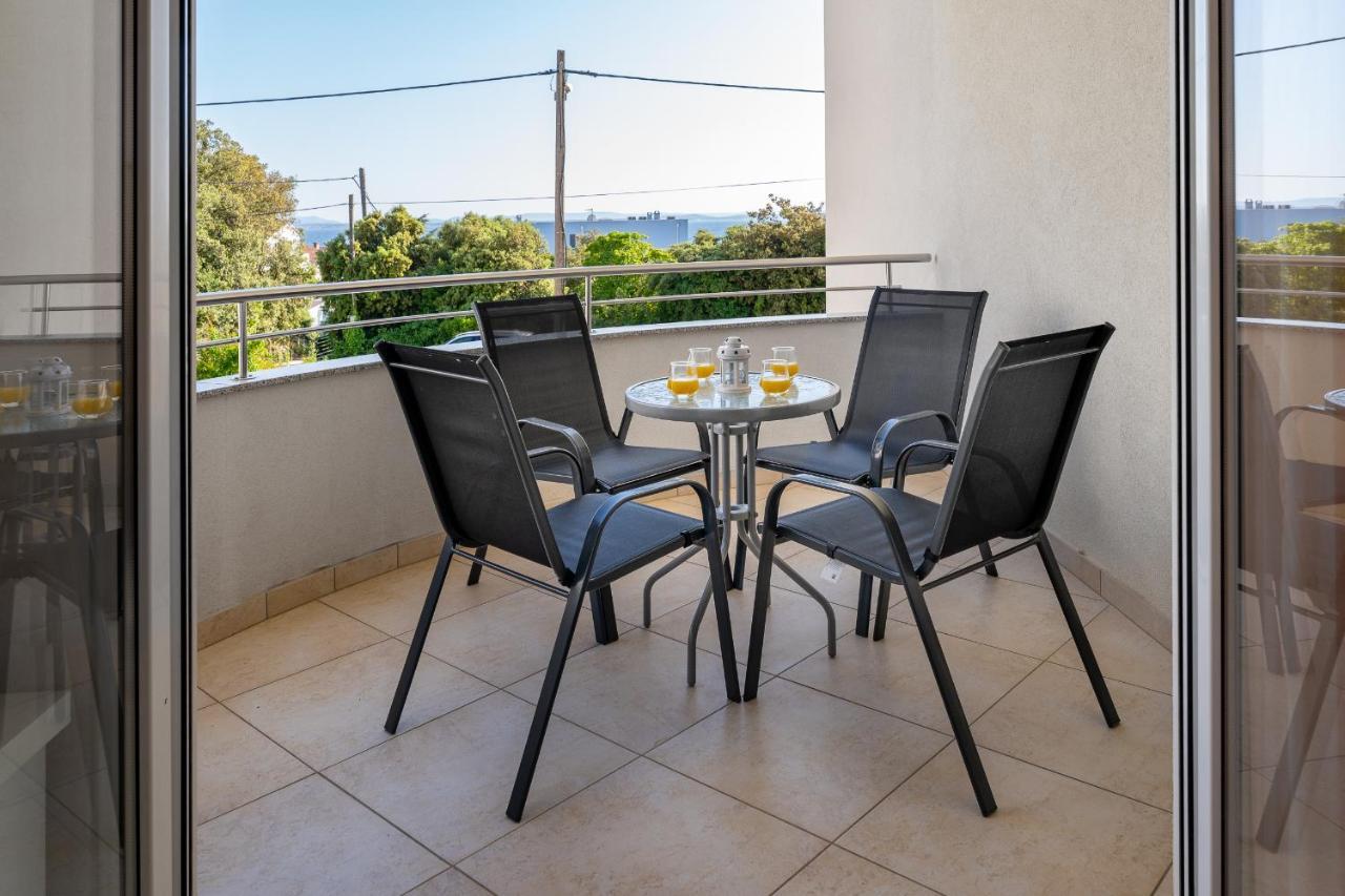 Villa Mirela Петркане Екстериор снимка